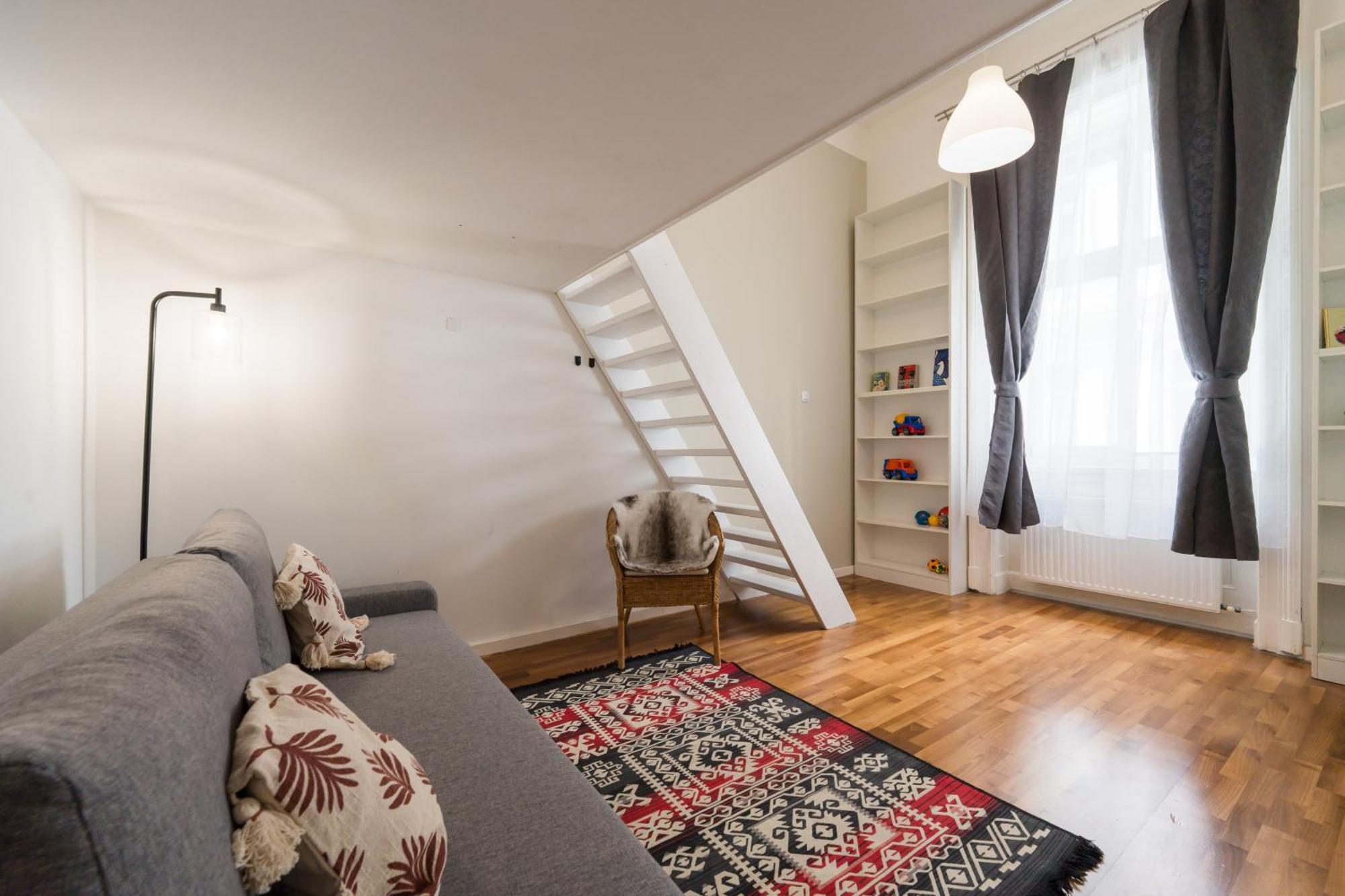 Spacious Apartment By Opera Budapest Extérieur photo